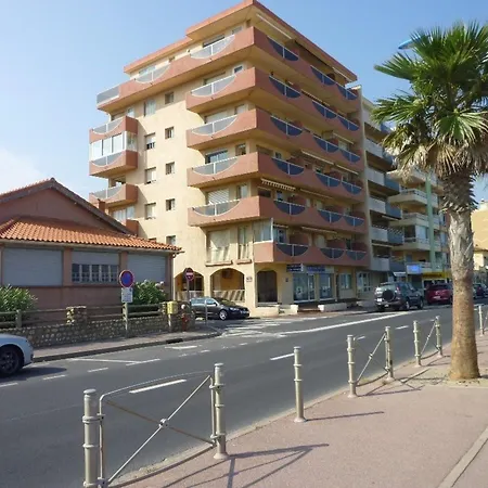 Apartment T2 Lumineux Pres De La Avec Loggia Et Balcon Sud-ouest - Fr-1-696-132 *