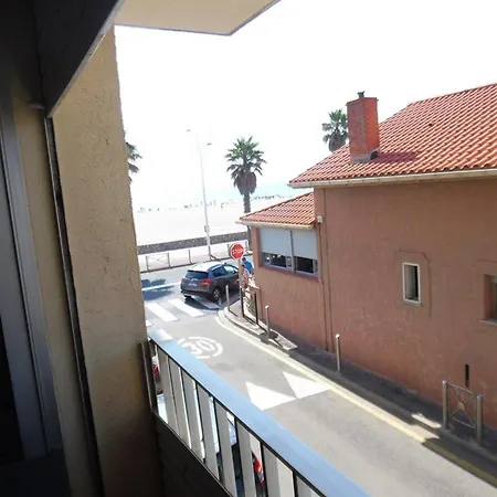 Apartament T2 Lumineux Pres De La Avec Loggia Et Balcon Sud-ouest - Fr-1-696-132 *